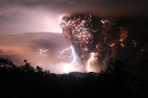 volcano lightning lookalike